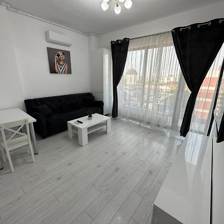 Giulia'S Home Бухарест Екстер'єр фото