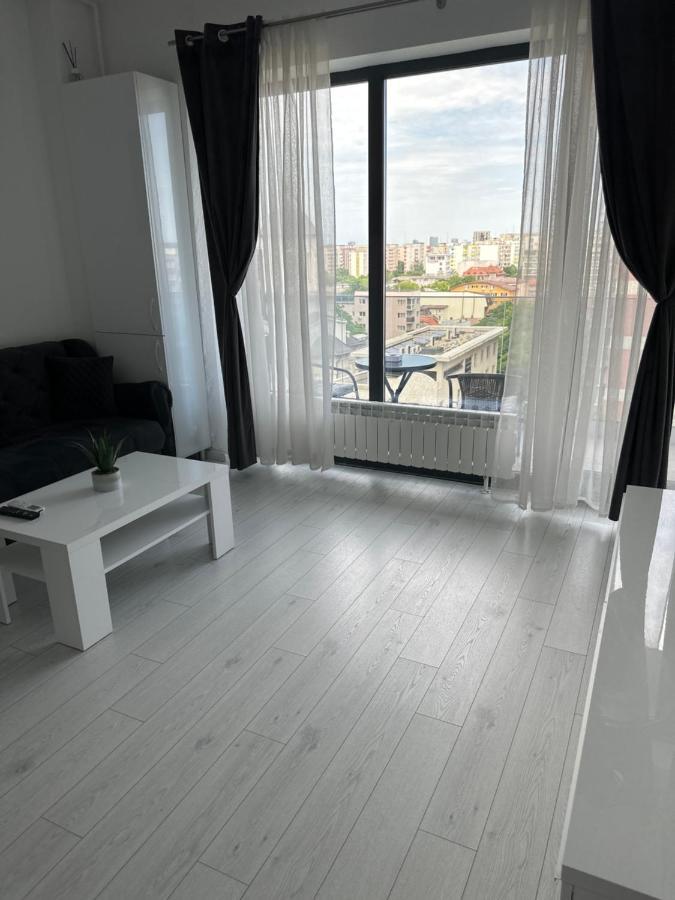 Giulia'S Home Бухарест Екстер'єр фото